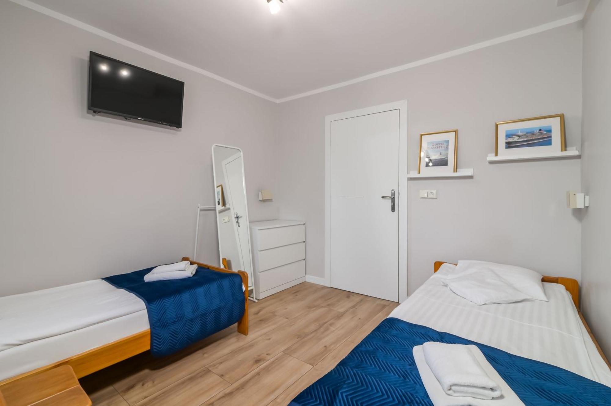 Willa Ltc Apartments Orlowo Gdynia Esterno foto